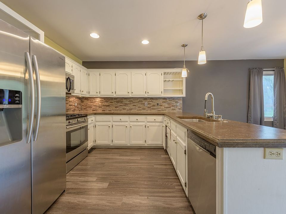 475 Tanglewood Dr, Shoreview, MN 55126 Zillow