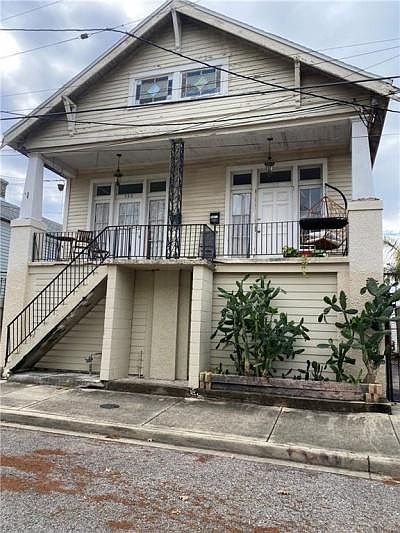1st image of 730 Independence St #2