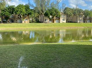 1139 Lake Terry Dr APT P, West Palm Beach, FL 33411