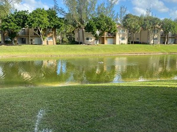 1139 Lake Terry Dr APT P