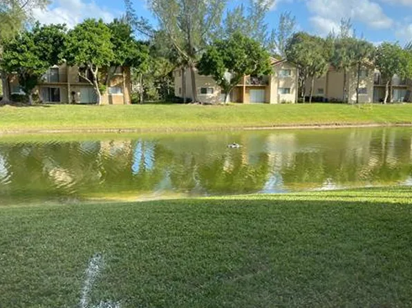 1139 Lake Terry Dr, West Palm Beach, FL