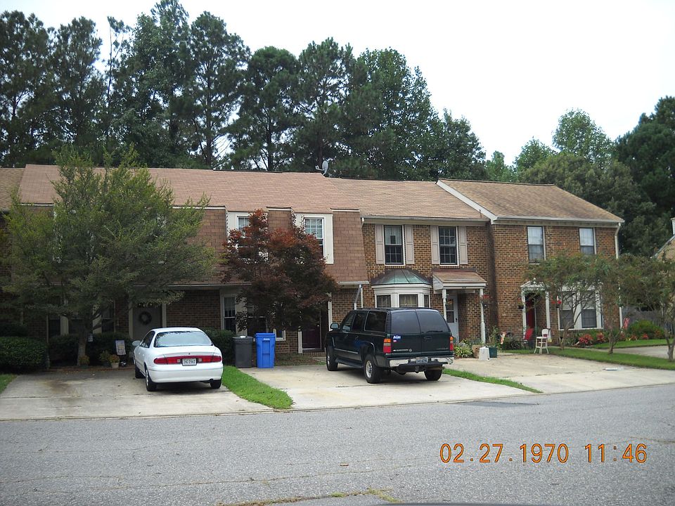 416 Middle Oaks Drive