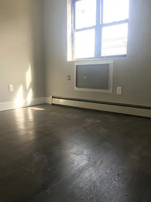 Rented by Loom Group | media 12
