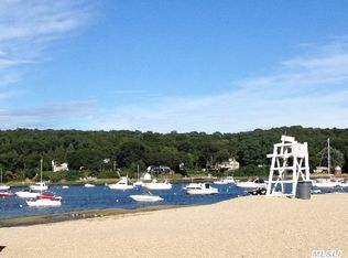 1015 Harrison Dr, Centerport, NY 11721