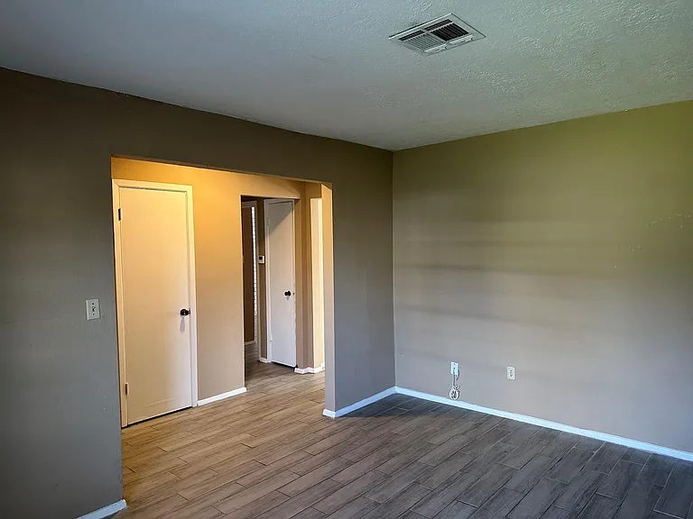 12831 High Star Dr — Photo 6