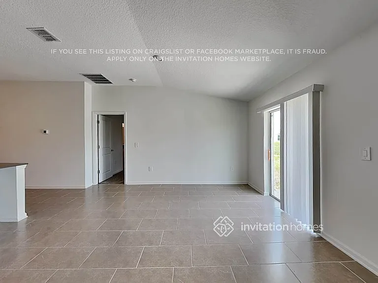 3043 Blue Bonnet Ln — Photo 6