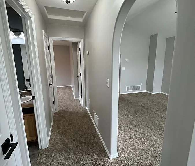 452 Woodman Dr — Photo 14
