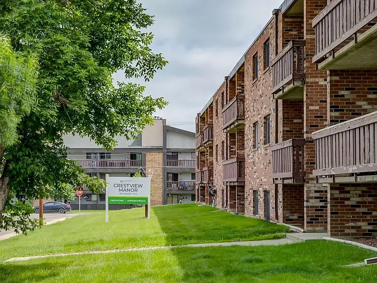 560 Robert St E #105 — Photo 10