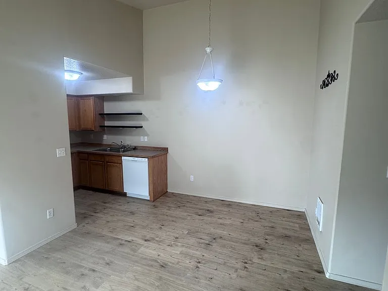 2382 NE Mary Rose Pl #2 — Photo 5