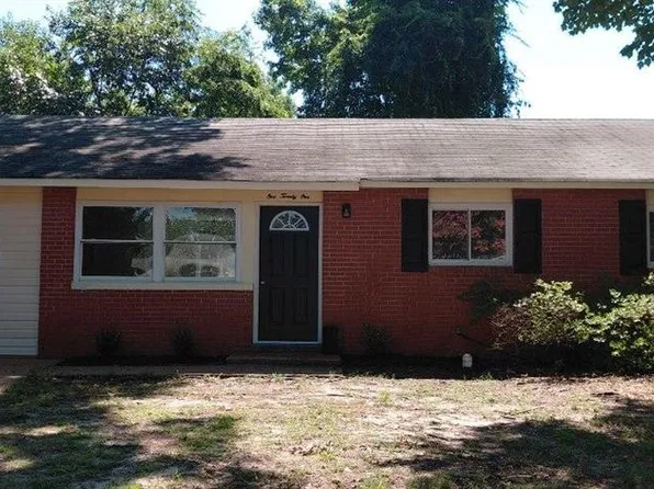121 Duval Ct, Hampton, VA 23669