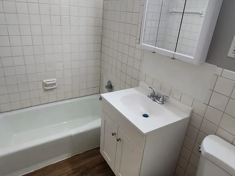 104 Lexington Ave #2 — Photo 9