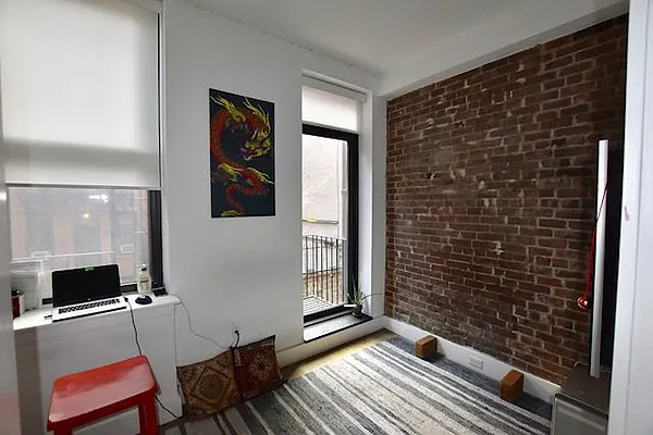 Rented by REAL New York | media 15