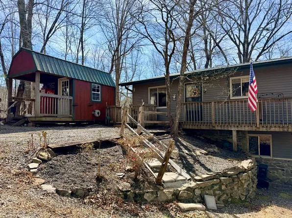 114 Blueberry Cir, Almond, NC 28702