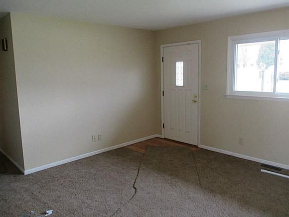 2nd image of 318 North St