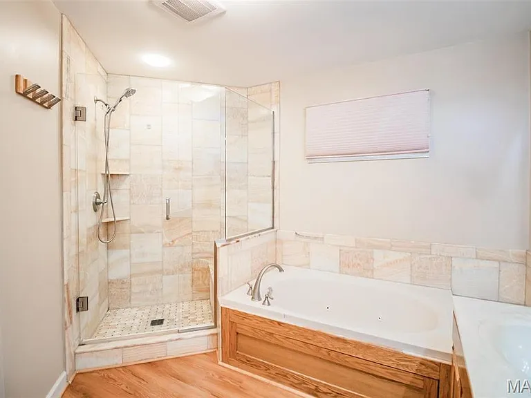 3309 Lower Lakes Estates Dr — Photo 14