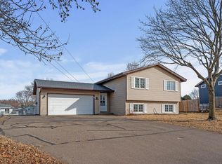 11288 Jersey Ave N, Champlin, MN 55316