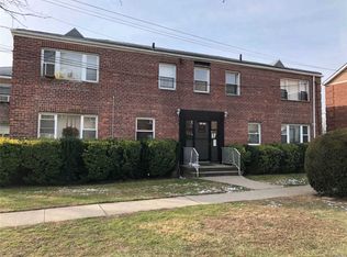 20-24 146th St #20-24, Whitestone, NY 11357