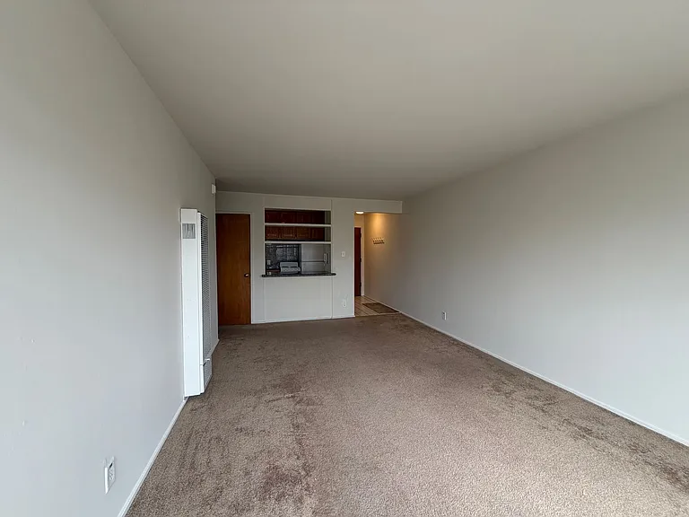 571 33rd Ave #6 — Photo 14