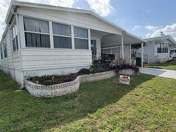4th image of 1004 Cassandra Ln