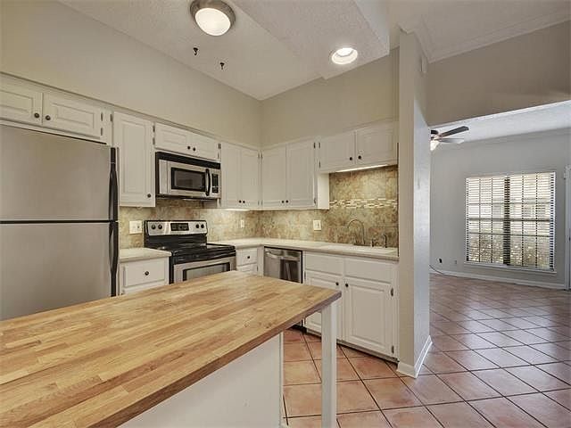 1st image of 1307 Kinney Ave APT 104