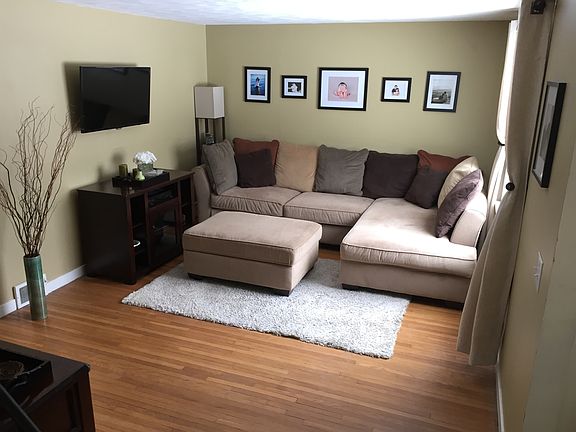 2nd image of 216 Homewood Ave