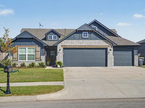 1705 E 138th St, Glenpool, OK 74033