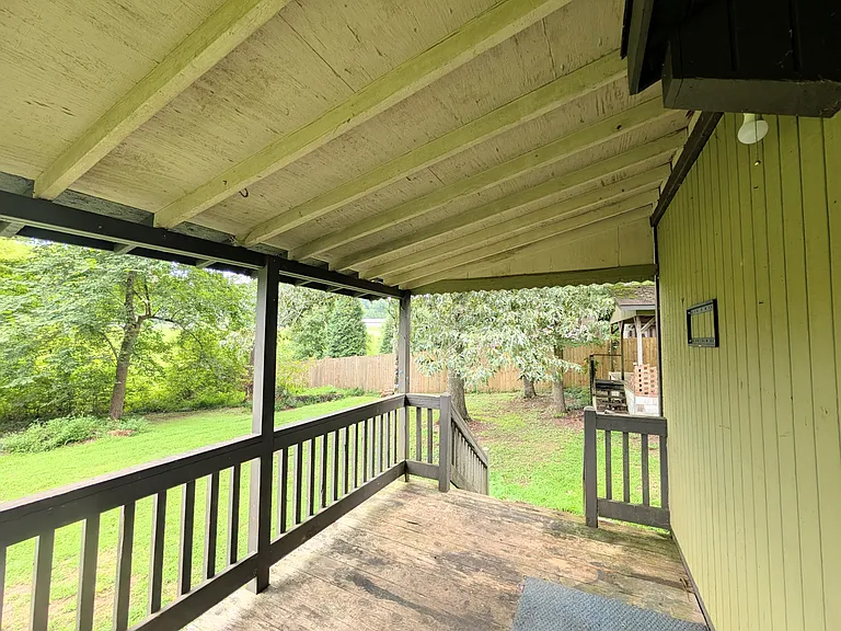 464 County Road 1466 — Photo 12