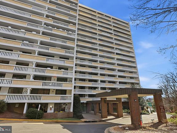 5th image of 6101 Edsall Rd APT 205