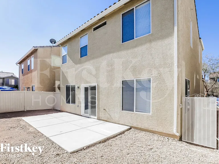 7872 Juniper Forest St — Photo 15