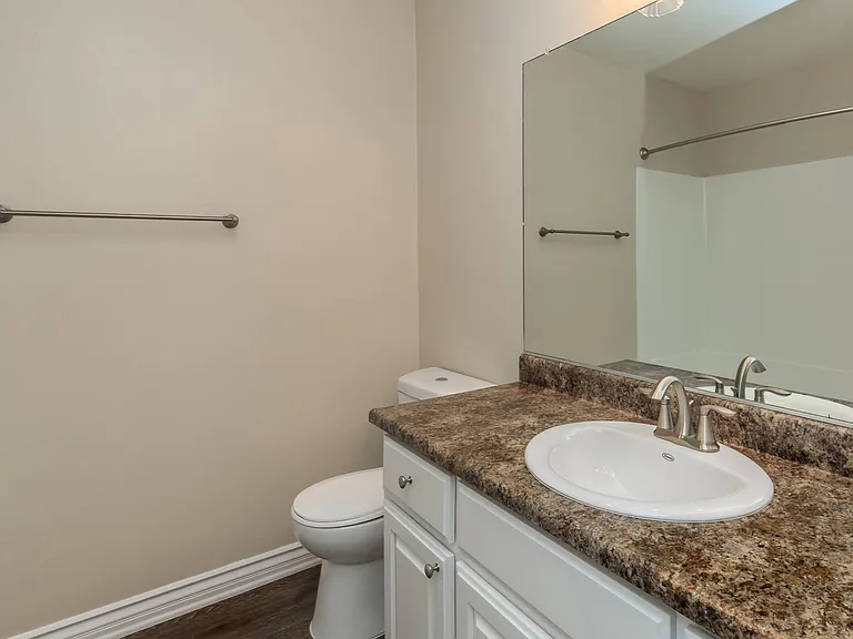 Birchwood Village Apartment Homes — Photo 23
