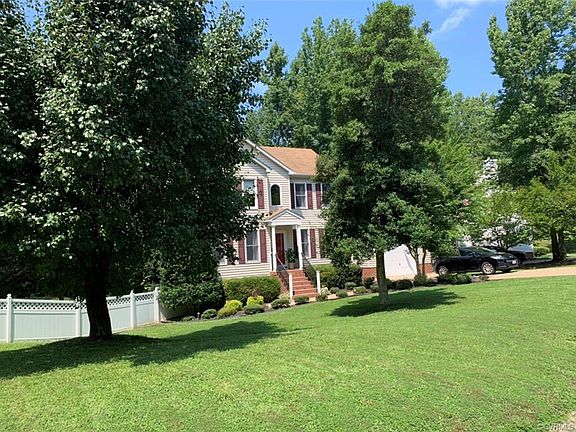 3rd image of 9024 Locksley Ln