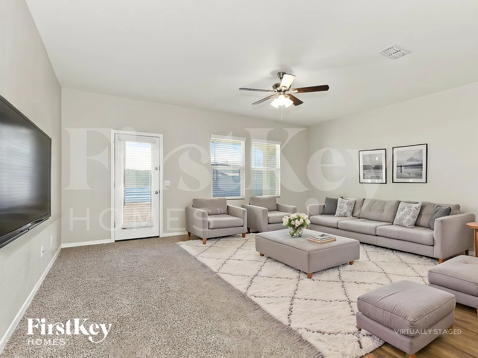 3 bed, 2.0 bath, 1662 sqft, $2,085 — Photo 3