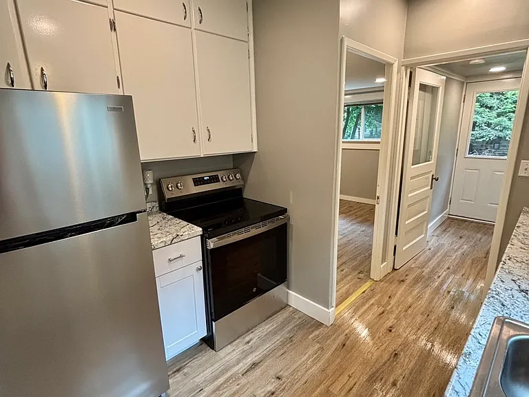 617 Hobson St #619 — Photo 14