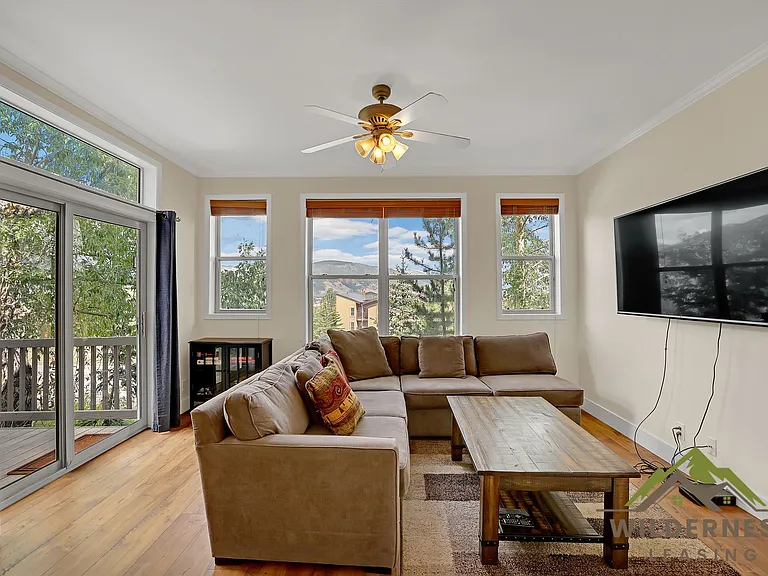 309 Saddle Ridge Dr — Photo 19