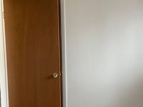 4th image of 602 Pike Ave APT C