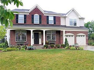 4325 Southcross Dr, Batavia, OH 45103