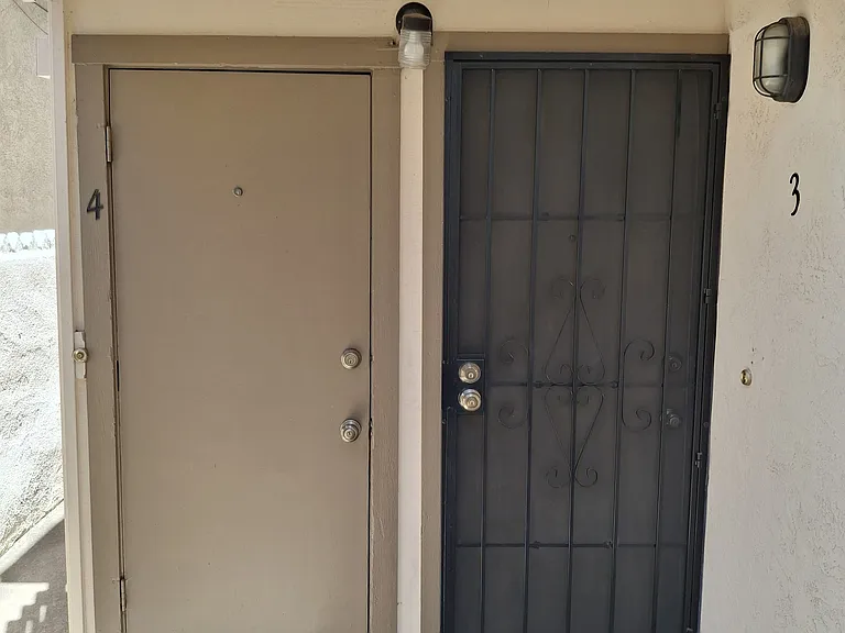 3341 Grim Ave #3 — Photo 4