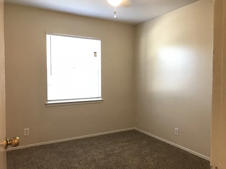 5874 Castle Run — Photo 14