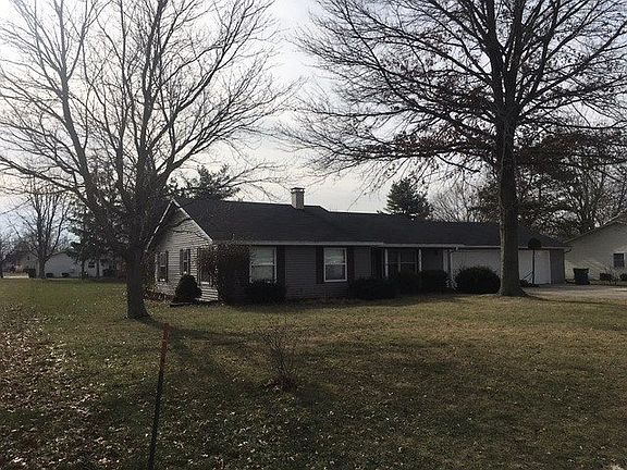 2nd image of 319 Maplewood Dr