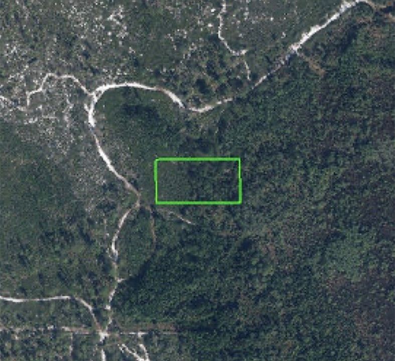 2nd image of 470 Ruth Ln