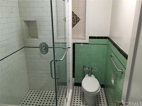 5th image of 455 E Ocean Blvd APT 307