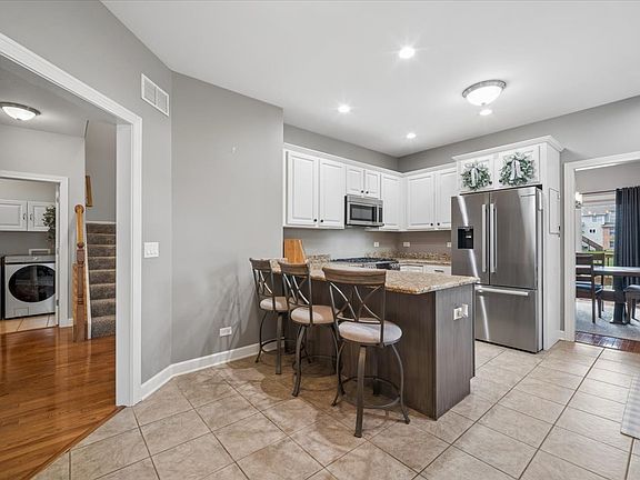 4th image of 9040 Falcon Greens Dr