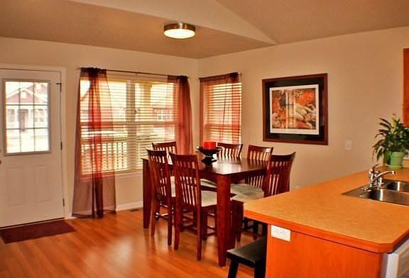 2nd image of 5168 Excalibur Way #Eay