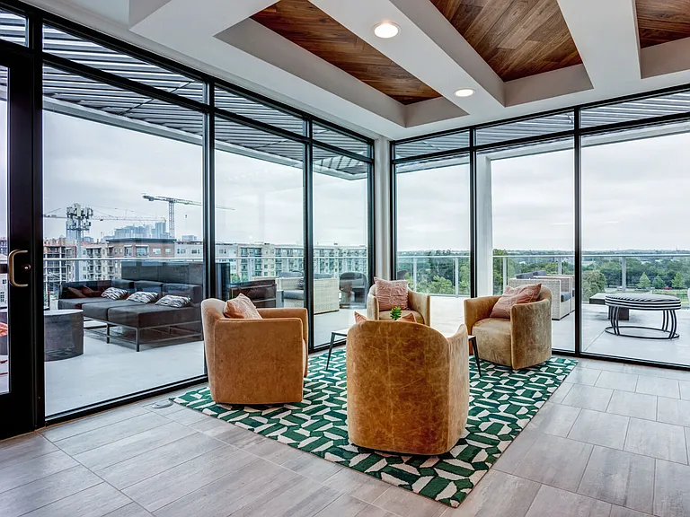Lakeshore Pearl — Photo 27