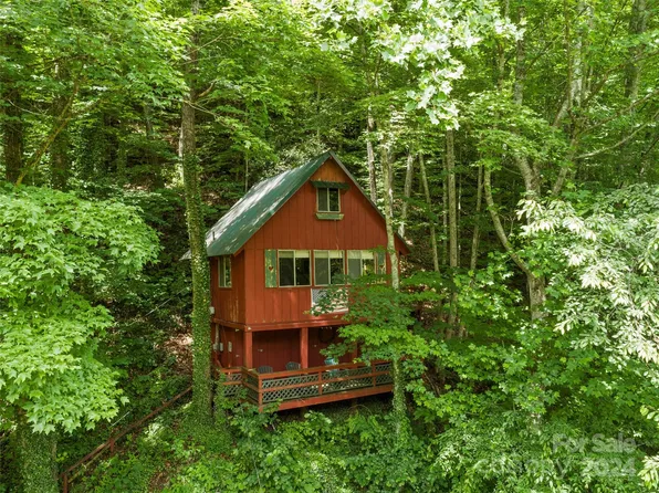 42 Mountain Farm Rd, Burnsville, NC 28714