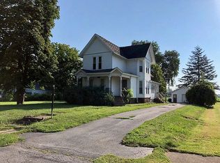 1124 County Line Rd, Hamlin, NY 14464