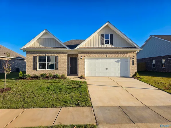 20584 Brook Valley Dr, Athens, AL 35611