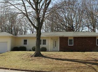 805 Sycamore Dr, Rolla, MO 65401
