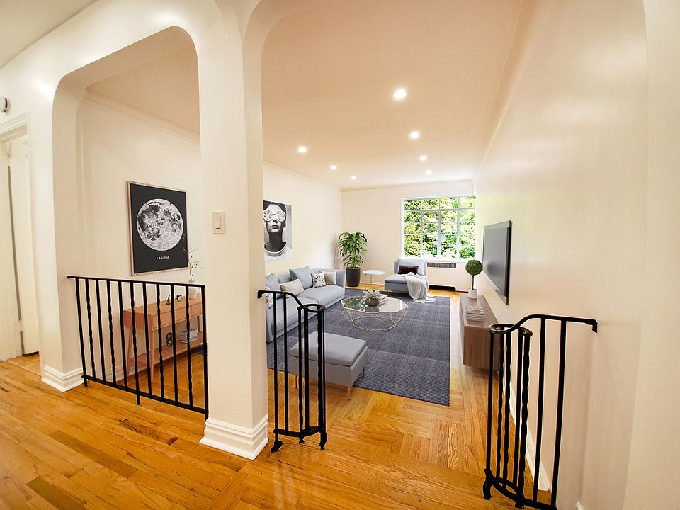1st image of 115 Payson Ave APT 4D