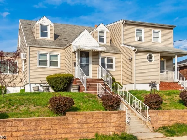 89 Norwood Ave, Lodi Boro, NJ 07644